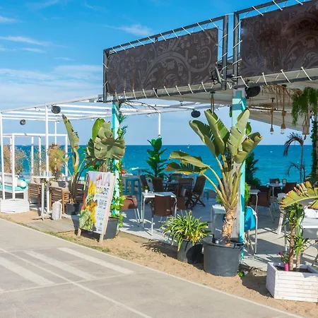 Homeholidaysrentals Maritim V Apartment