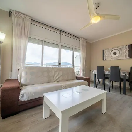 Homeholidaysrentals Maritim V * Pineda de Mar