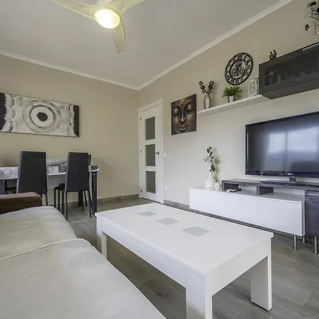 Homeholidaysrentals Maritim V
